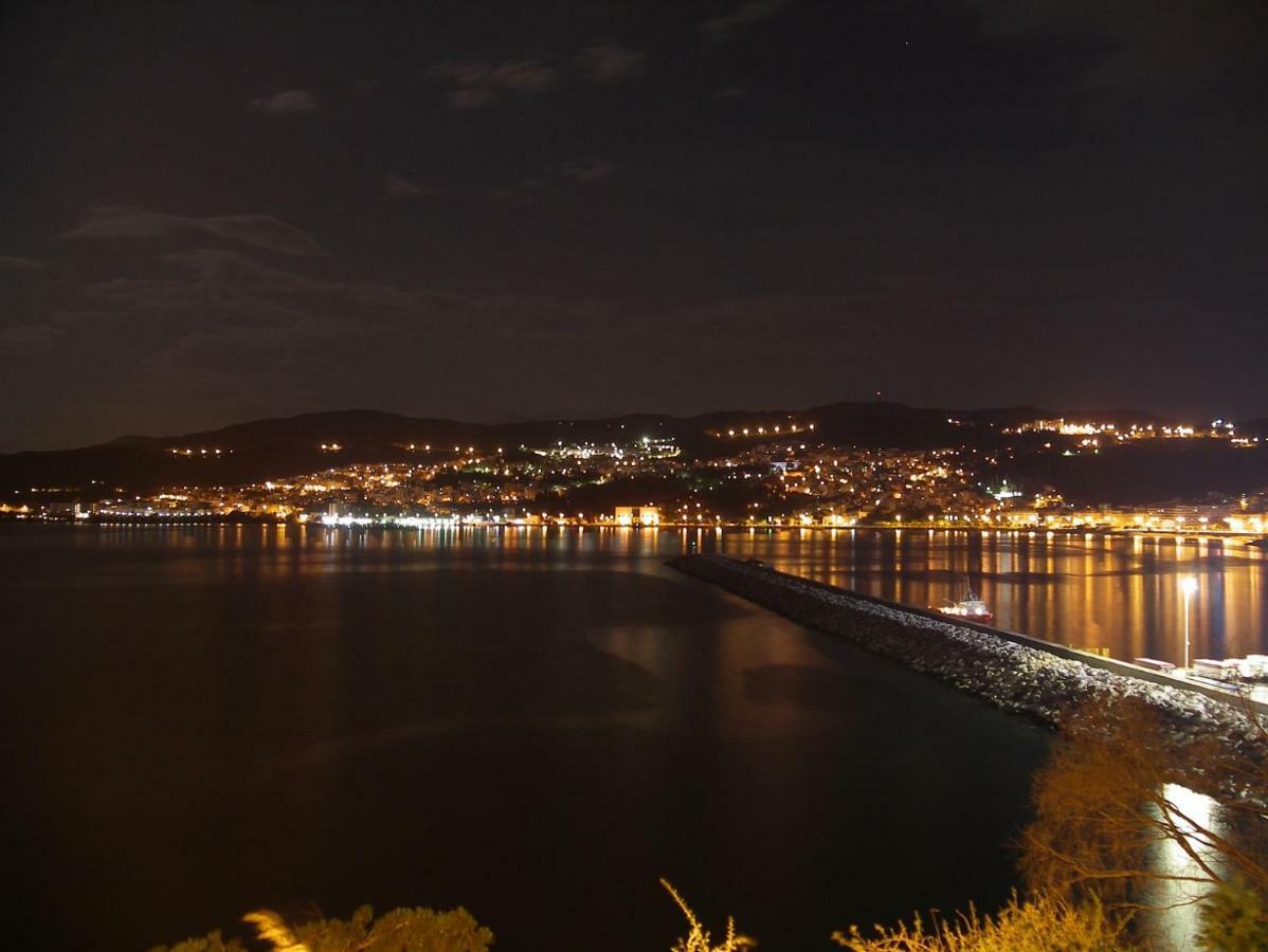 Kavala Rooms Exteriör bild